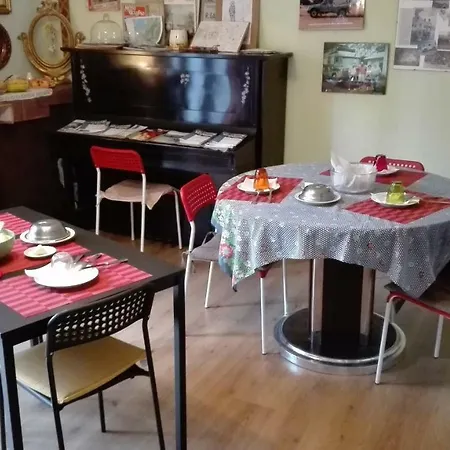 Alojamento de Acomodação e Pequeno-almoço Ai Tre Leoni *